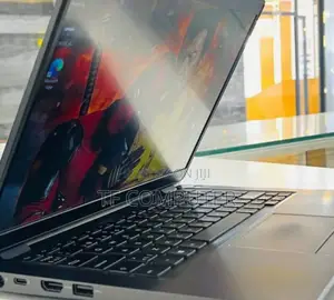 New Laptop Dell Latitude 5300 8GB Intel Core I5 SSD 256GB