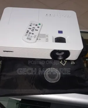 Sony Projector Model Name VPL-Dx221 Hardwa2