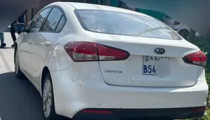Kia Cerato 2017 White