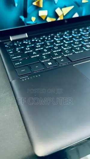 New Laptop HP Spectre 16GB Intel Core I7 SSD 1T