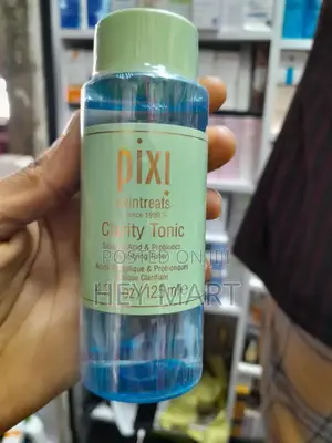 Photo - Pixi Pixi by Petra Clarity Tonic With Salicylic Acid -