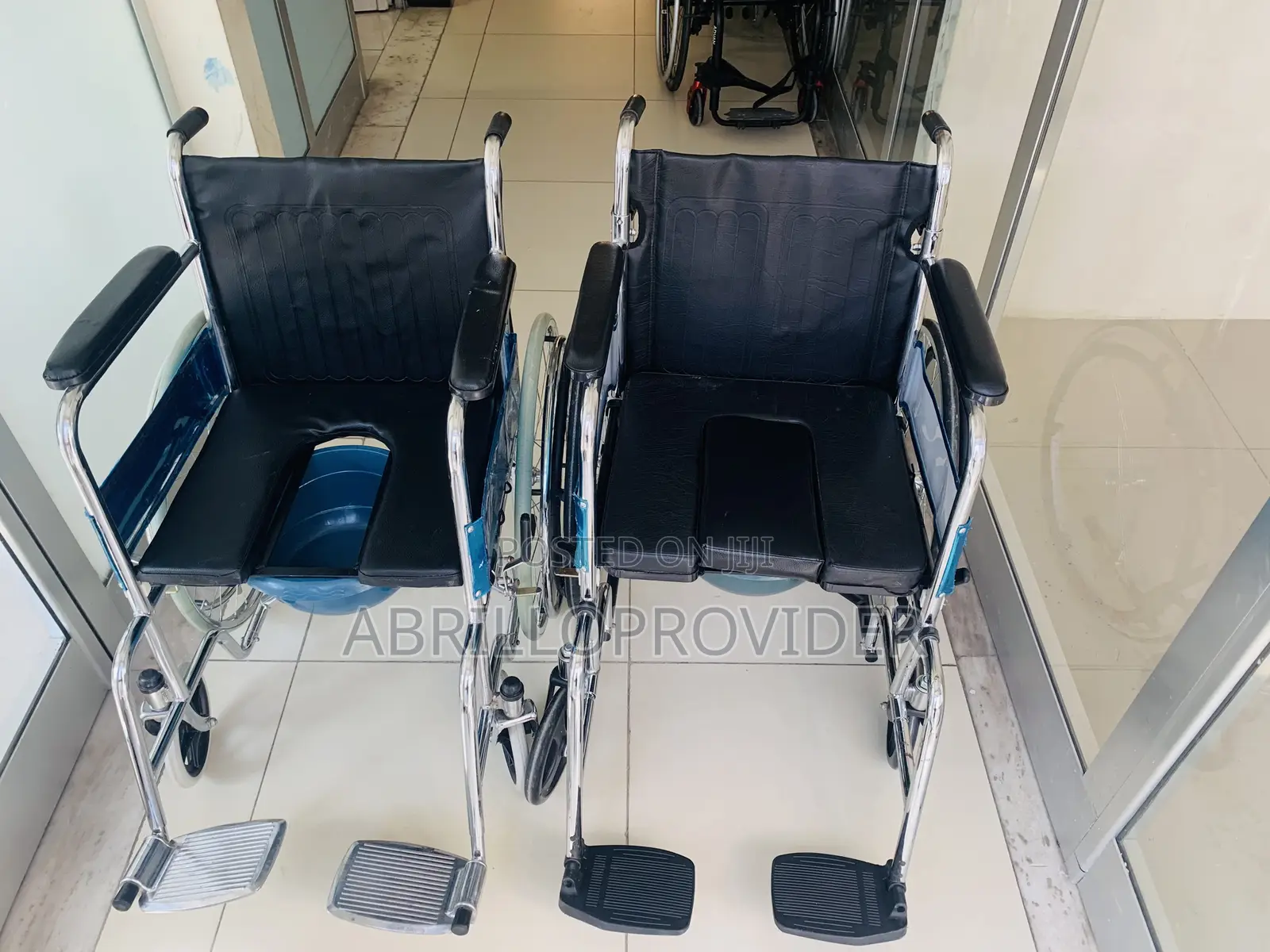 Toilet Wheelchair81wheelchair98wheelchair19wheelchair7folf