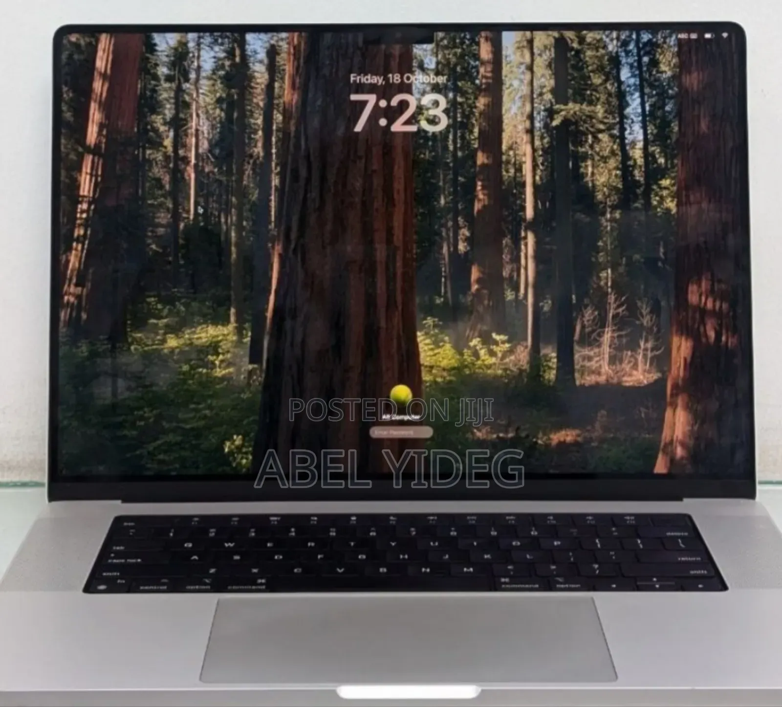 New Laptop Apple MacBook Pro 2021 M1 16GB Apple M1 Pro SSD 512GB