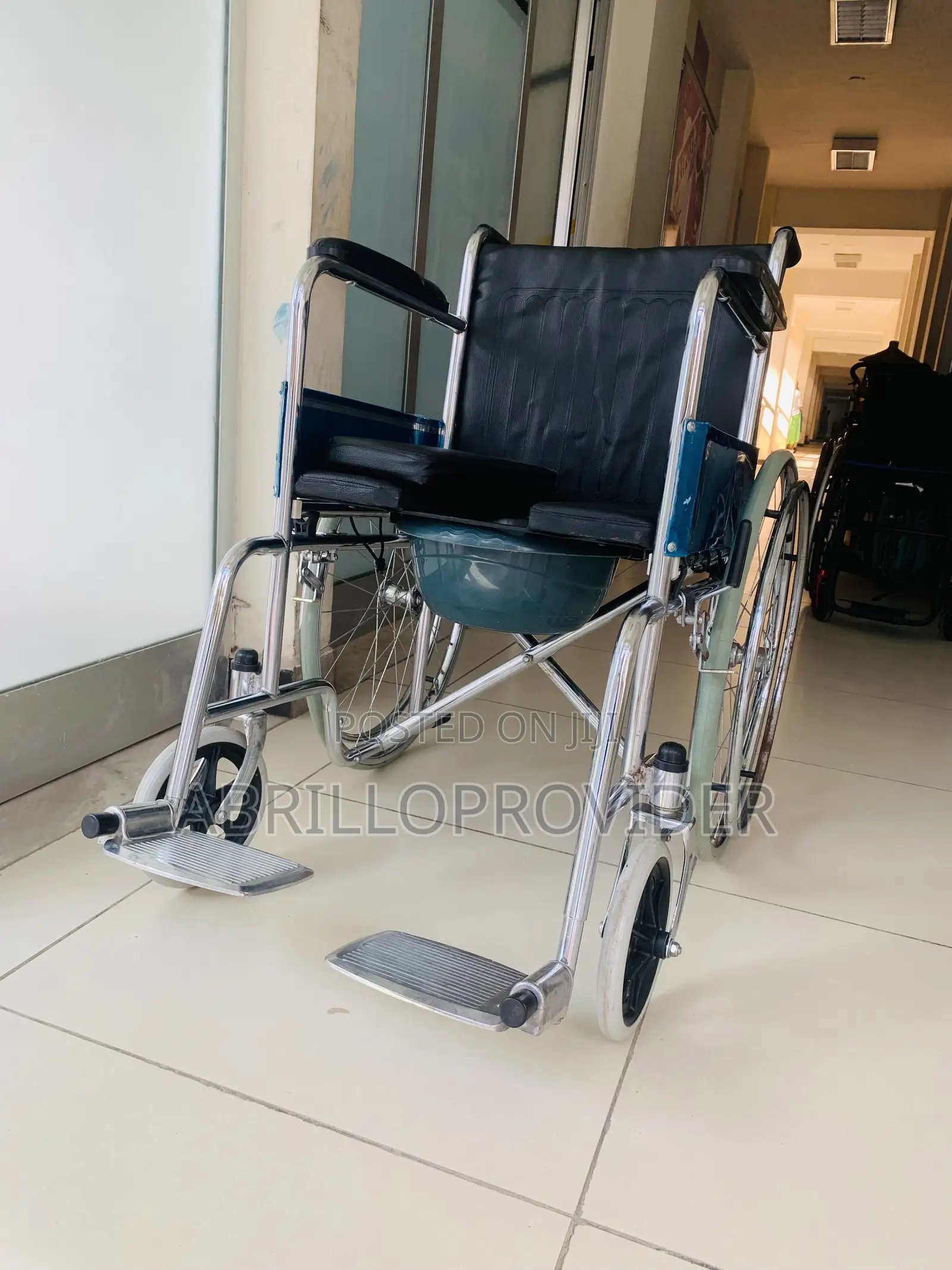 Toilet Wheelchair710wheelchair13wheelchair81wheelchair7fold