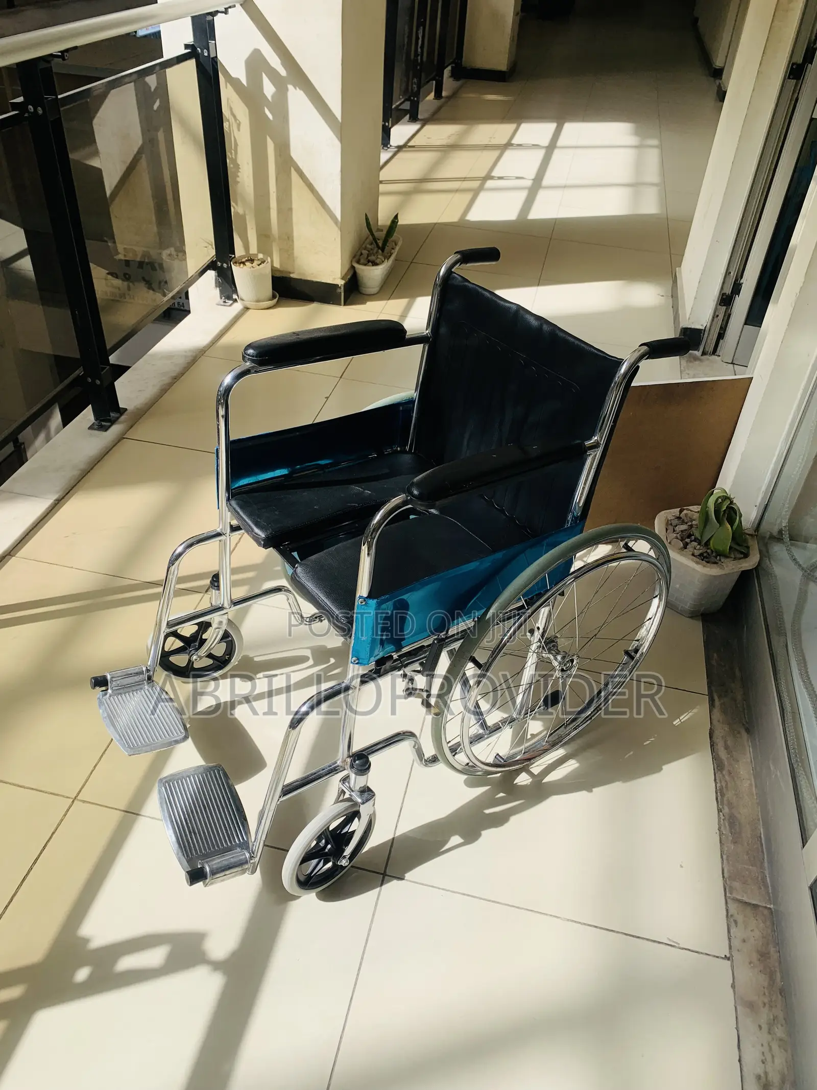 Toilets Wheelchair19wheelchair9wheelchair1wheelchair81fold