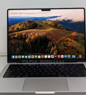 New Laptop Apple MacBook Pro M1 16GB Intel Core I7 SSD 512GB