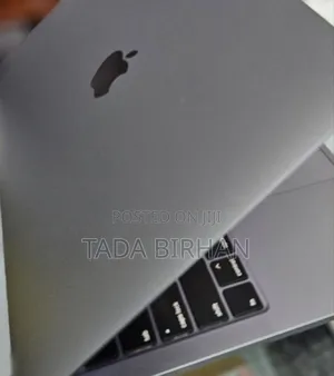 New Laptop Apple MacBook Pro 2019 16GB Intel Core I7 SSD 512GB