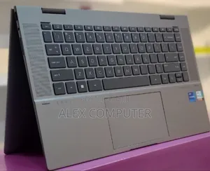 New Laptop HP Envy X360 16GB Intel Core I7 SSD 512GB