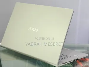 New Laptop Asus VivoBook 15 X505BA 8GB Intel Core I3 SSD 256GB