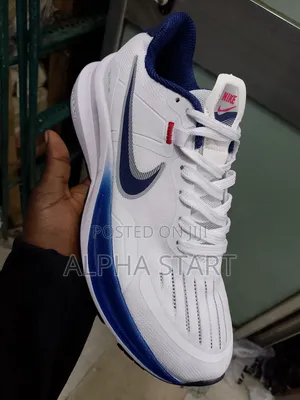 Photo - Nike Master Quality Shies Air Zoom for You