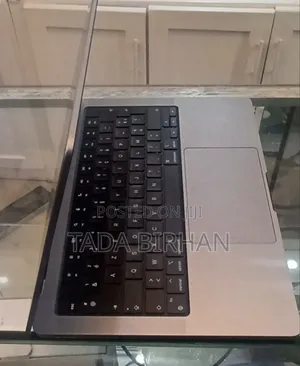 New Laptop Apple MacBook Pro M1 16GB Intel Core I7 SSD 1T