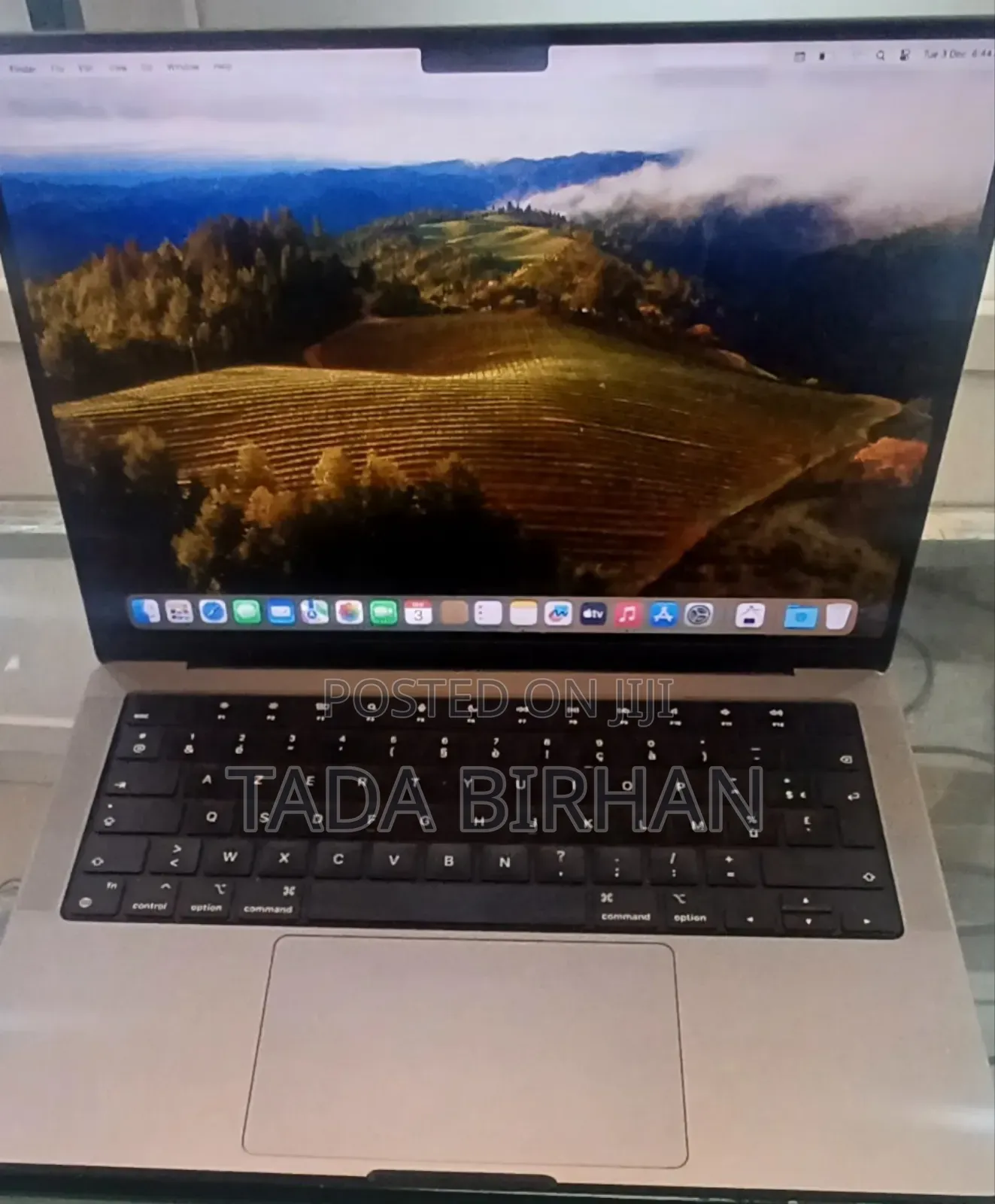 New Laptop Apple MacBook Pro M1 16GB Intel Core I7 SSD 1T