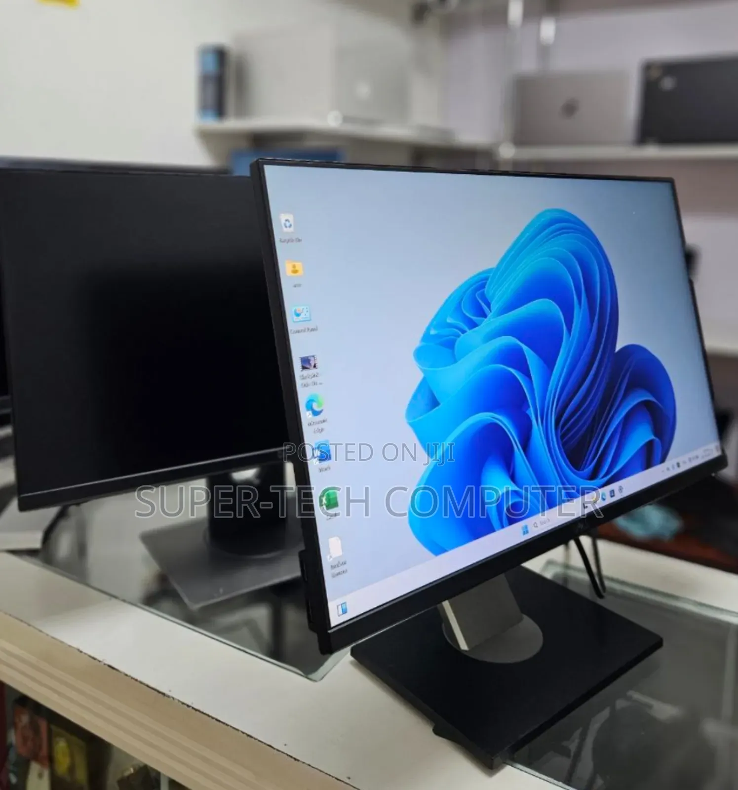 Dell 24 Inch Frameless Monitor for Sell