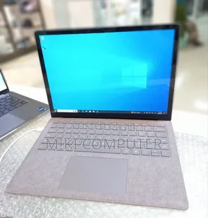 New Laptop Microsoft Surface 16GB Intel Core I7 SSD 512GB