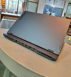 New Laptop Lenovo Legion 7 16GB Intel Core I7 SSD 1T