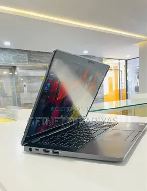 New Laptop Dell Latitude 5300 8GB Intel Core I5 SSD 256GB