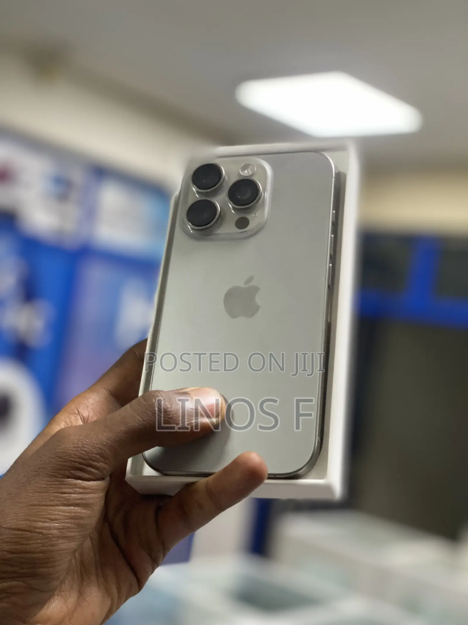 New Apple iPhone 16 Pro 256 GB Silver
