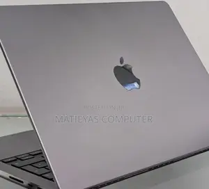 New Laptop Apple MacBook Pro 2021 M1 16GB Apple M1 SSD 512GB