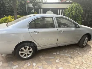 Lifan Abay 2011 Silver