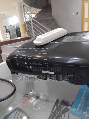 Brand New Epson Projector EH-TW490 With Bag and Remote