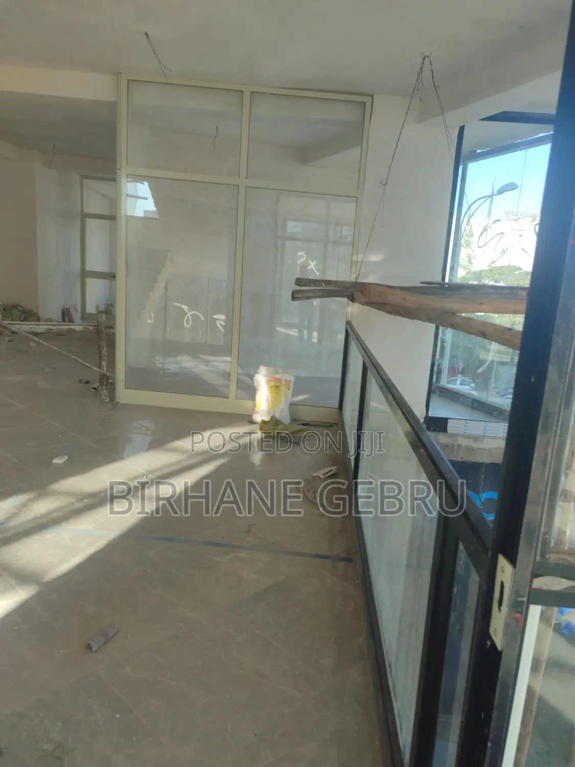 Luxury Apartiment Rent for Business