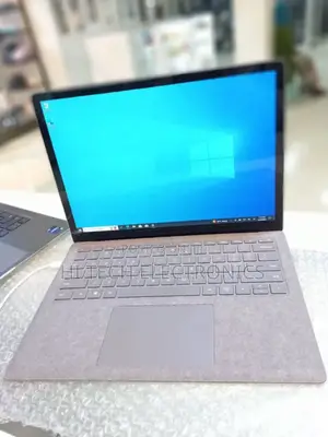 New Laptop Microsoft Surface 16GB Intel Core I7 SSD 512GB