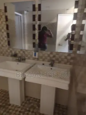 Luxury Rent for Office