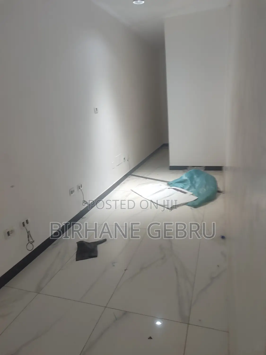 Luxury Rent for Office