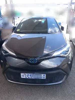 Photo - New Toyota C-HR 2024 Matt Black