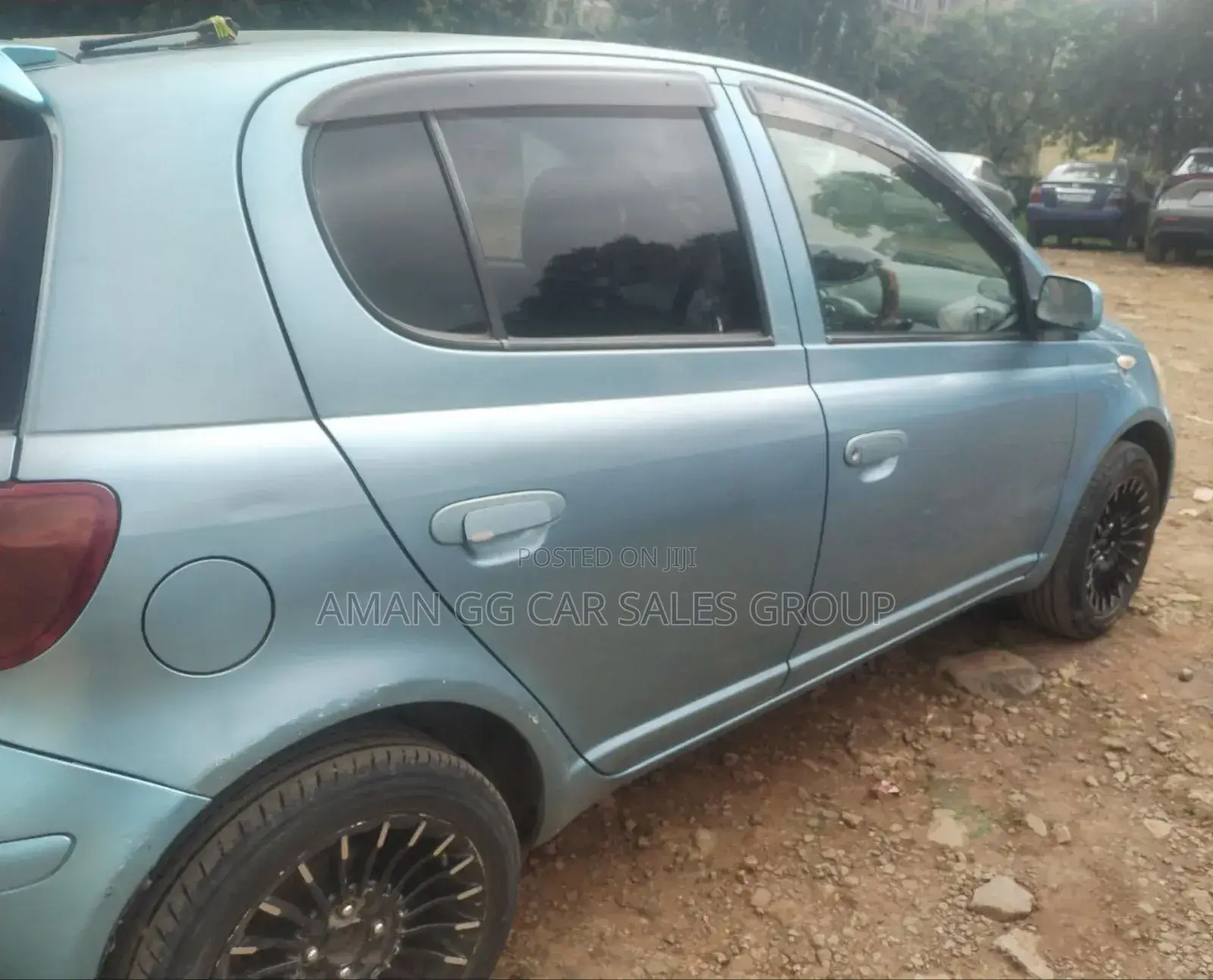 Toyota Vitz 2002 Blue