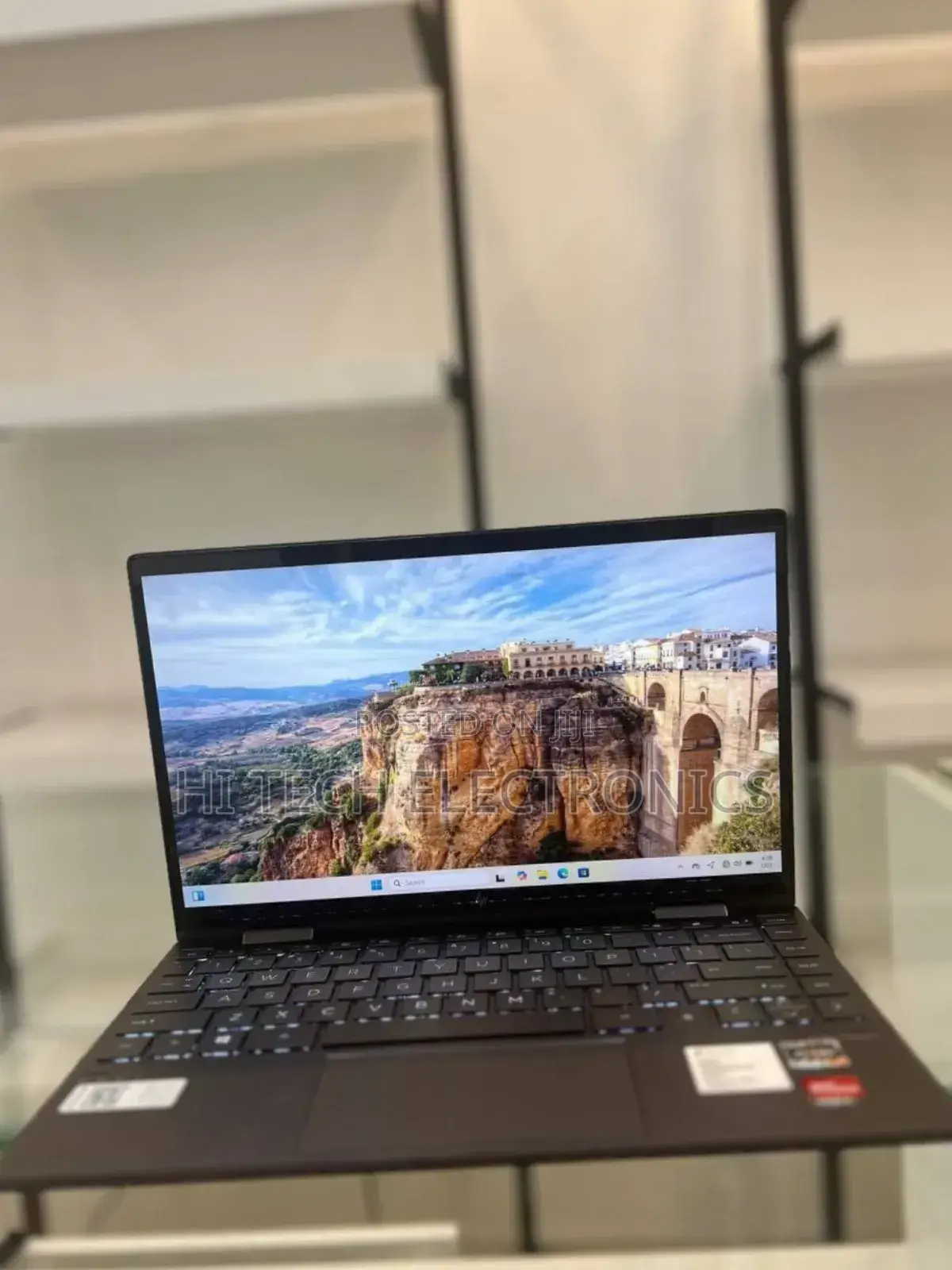 New Laptop HP Envy X360 16GB AMD Ryzen 7 SSD 512GB