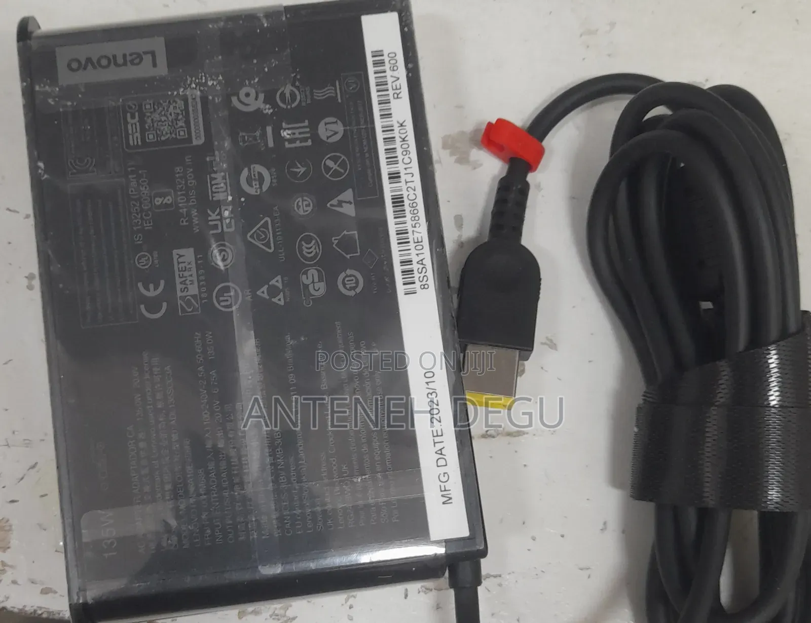 Lenovo USB Charger 135 Watt