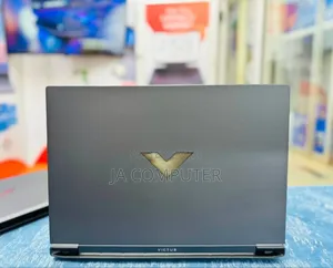 New Laptop HP Victus 15 16GB AMD Ryzen 5 SSD 512GB