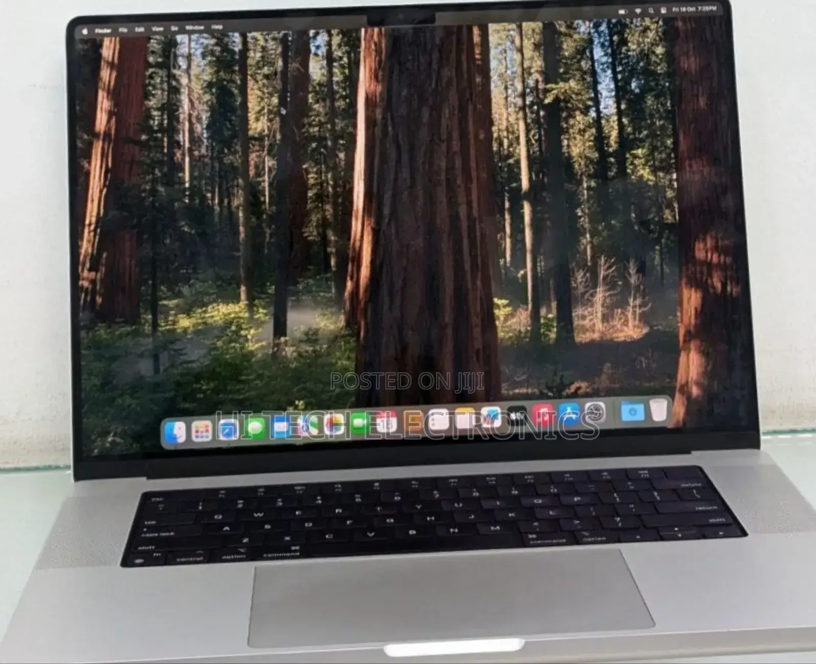 New Laptop Apple MacBook Pro M1 16GB Intel Core I7 SSD 512GB