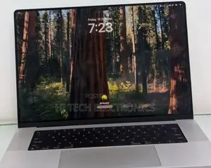 New Laptop Apple MacBook Pro M1 16GB Intel Core I7 SSD 512GB