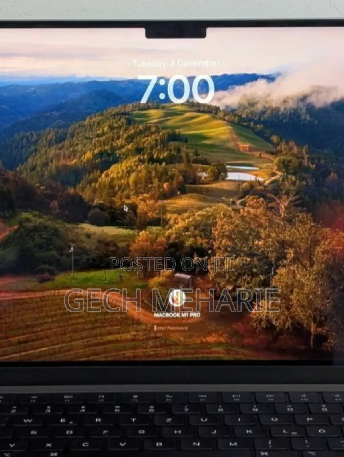 New Laptop Apple MacBook Pro 2021 M1 16GB Apple M1 Pro SSD 512GB