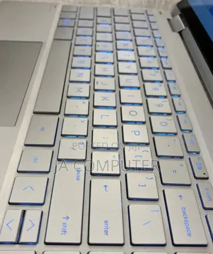 New Laptop HP EliteBook 1030 8GB Intel Core I5 SSD 512GB