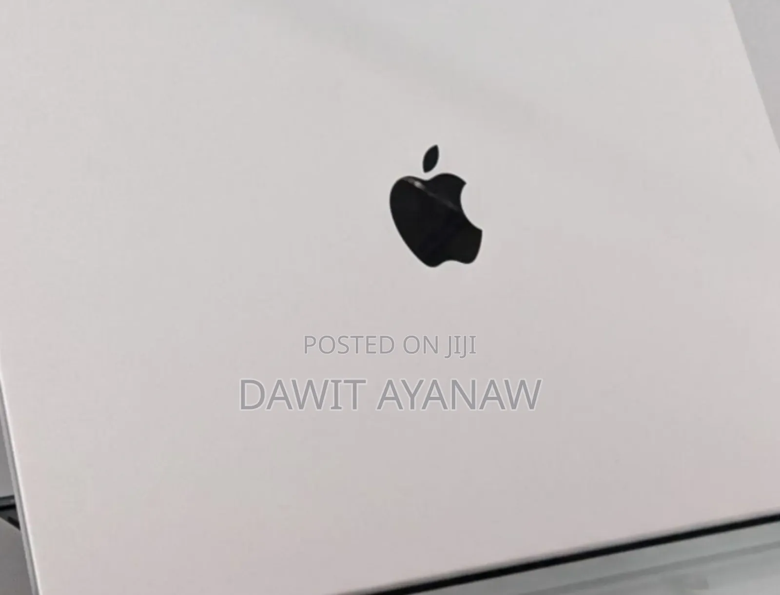 New Laptop Apple MacBook Pro M1 16GB Apple M1 Pro SSD 512GB