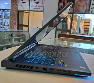 New Laptop Asus ROG Strix G15 16GB Intel Core I7 SSD 1T