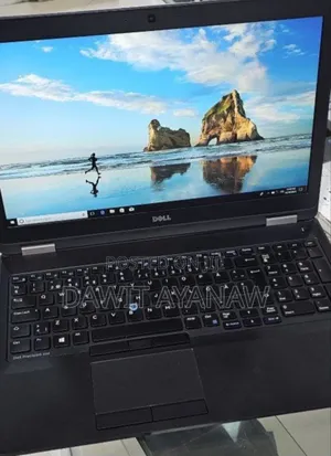 New Laptop Dell 16GB Intel Core I7 SSD 512GB
