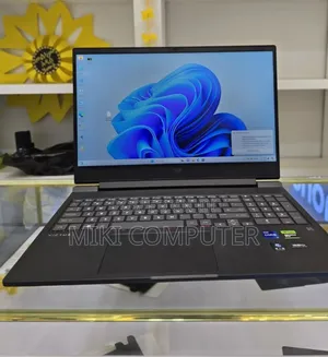 New Laptop HP 16GB AMD Ryzen 7 SSD 1T