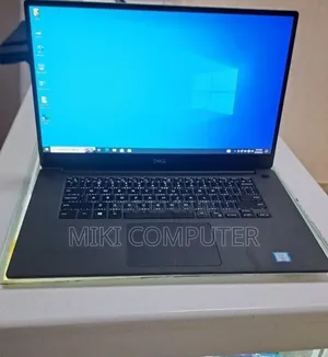 New Laptop Dell Precision 15 3520 32GB Intel Core I7 SSD 512GB