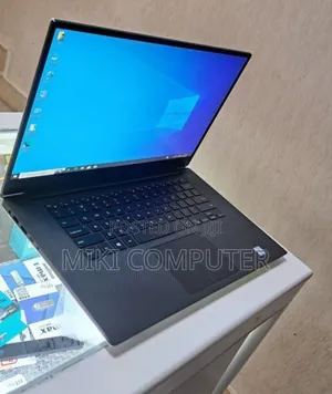 New Laptop Dell Precision 15 3520 32GB Intel Core I7 SSD 512GB