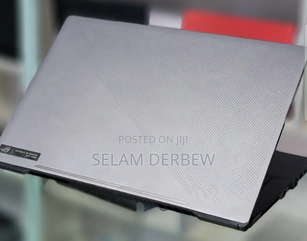 New Laptop Asus ROG Zephyrus G15 16GB AMD Ryzen 9 SSD 1T