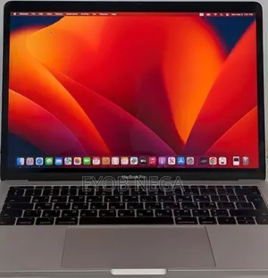 Photo - New Laptop Apple MacBook Pro 2017 8GB Intel Core I5 SSD 256GB