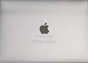 New Laptop Apple MacBook Pro 2017 8GB Intel Core I5 SSD 256GB