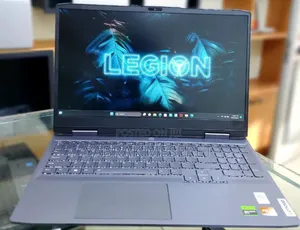 New Laptop Lenovo LOQ 15IRH8 16GB AMD Ryzen 7 SSD 512GB