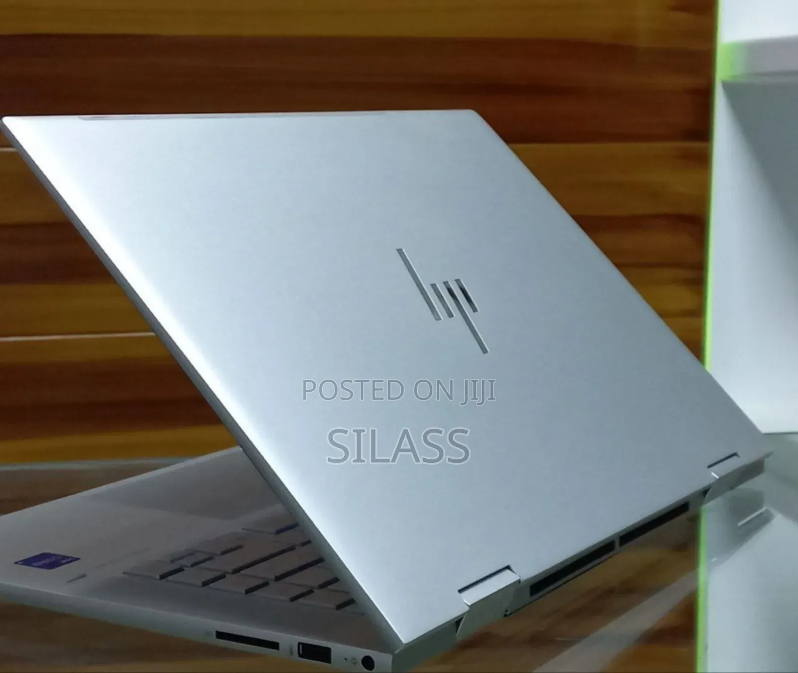 New Laptop HP Envy X360 16GB Intel Core I7 SSD 1T