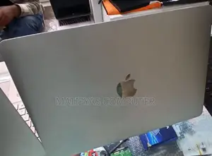 New Laptop Apple MacBook Air 2023 M2 8GB Apple M2 SSD 256GB