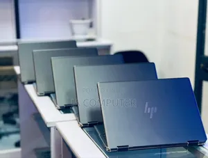 New Laptop HP Spectra 13 16GB Intel Core I7 SSD 1T